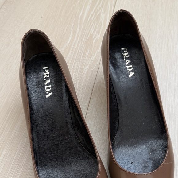 Prada Chocolate Brown Closed Pointed Toe Kitten Heels - Picture 7 of 13